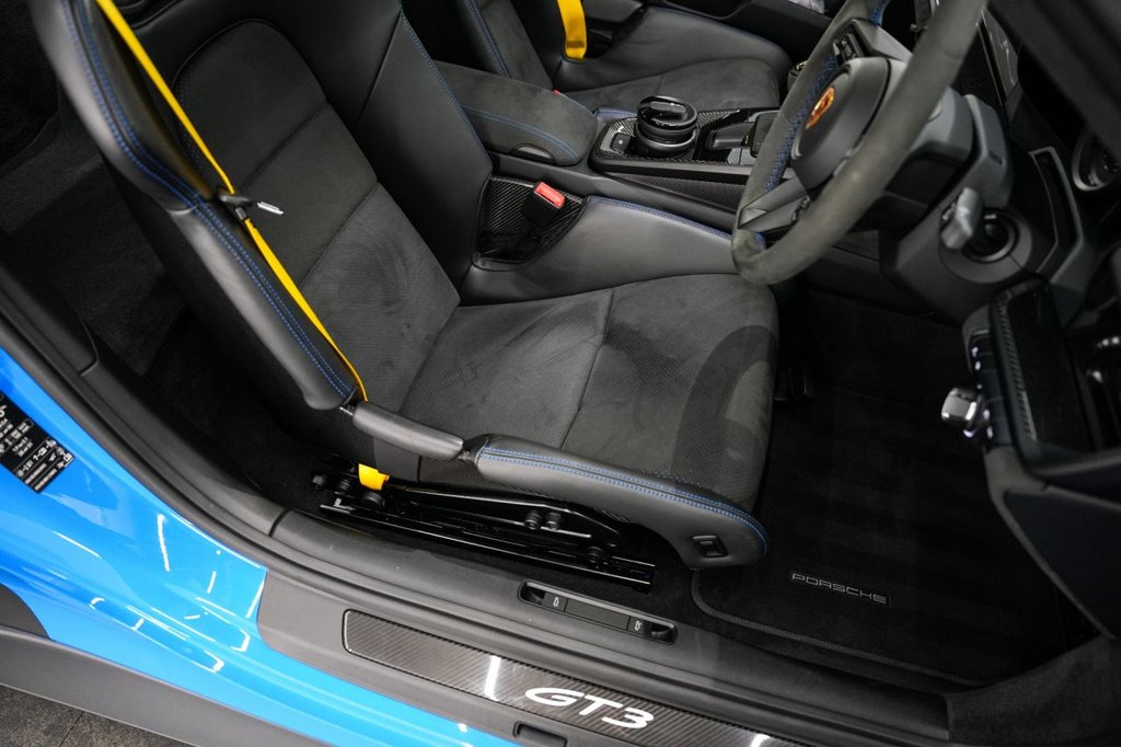 Used Porsche 911 2022 for sale - 76372479: Photo 48