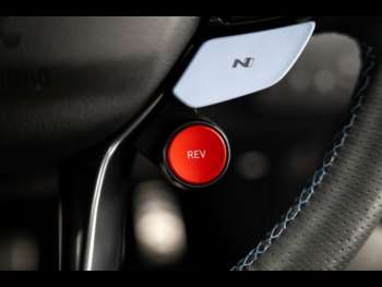 Used Hyundai i20 2024 for sale - 74696285: Photo