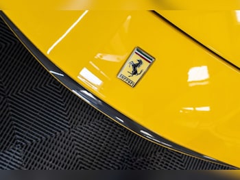 Used Ferrari 488 2016 for sale - 79538813: Photo