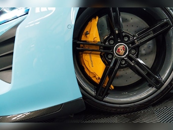 Used Porsche Taycan 2021 for sale - 78271856: Photo