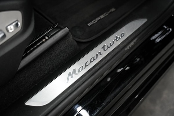Used Porsche Macan 2016 for sale - 75527914: Photo 21