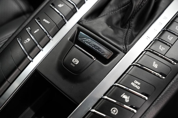 Used Porsche Macan 2016 for sale - 75527914: Photo 37