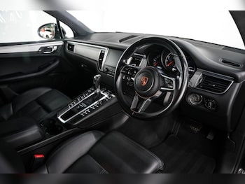 Used Porsche Macan 2016 for sale - 75527914: Photo