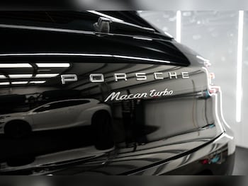 Used Porsche Macan 2016 for sale - 75527914: Photo