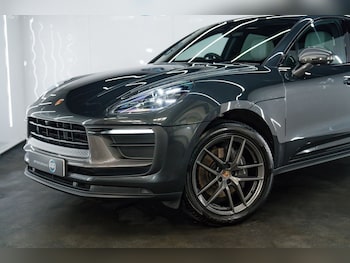 Used Porsche Macan 2023 for sale - 77780620: Photo