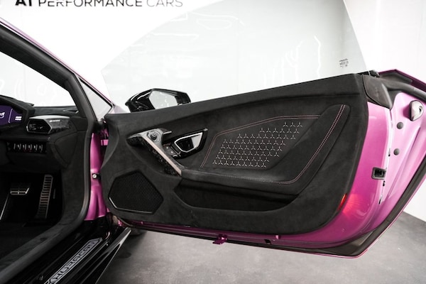 Used Lamborghini Huracan 2018 for sale - 76080478: Photo 17