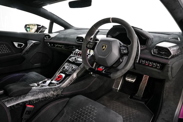 Used Lamborghini Huracan 2018 for sale - 76080478: Photo 21