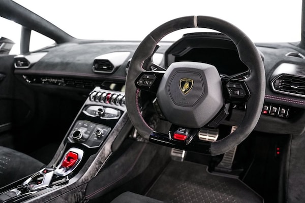 Used Lamborghini Huracan 2018 for sale - 76080478: Photo 22