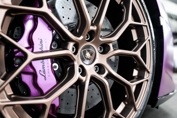 Used Lamborghini Huracan 2018 for sale - 76080478: Photo 8