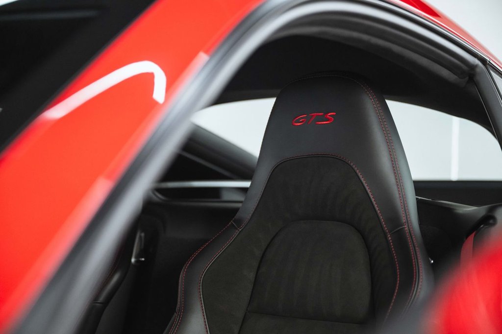 Used Porsche 718 Cayman 2022 for sale - 77667789: Photo 28