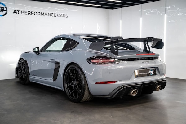 Used Porsche 718 Cayman 2023 for sale - 74740297: Photo 12