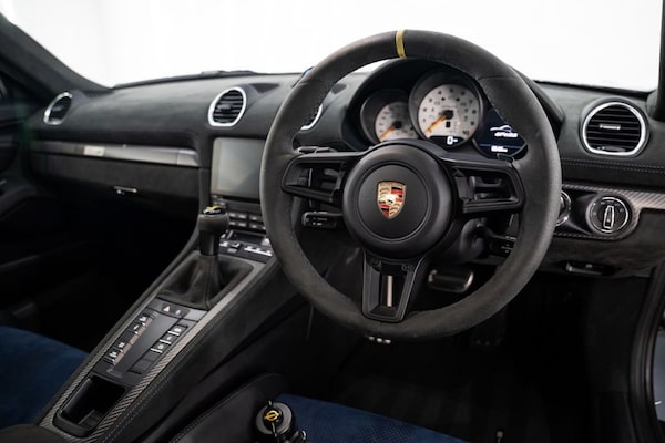 Used Porsche 718 Cayman 2023 for sale - 74740297: Photo 19