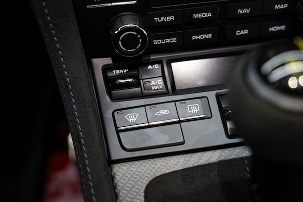 Used Porsche 718 Cayman 2023 for sale - 74740297: Photo 31