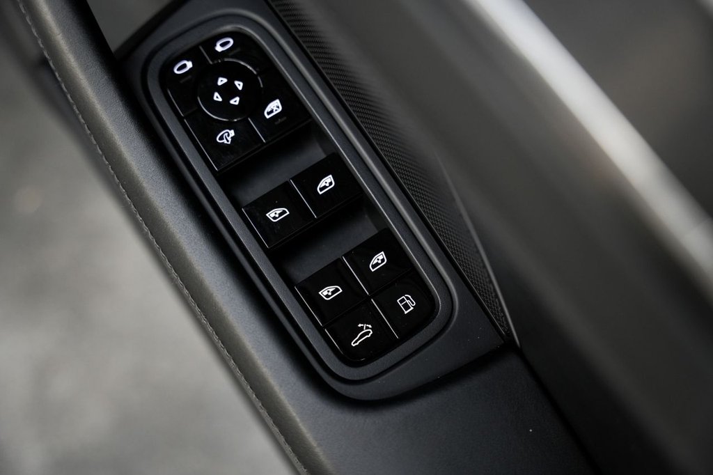 Used Porsche Panamera 2019 for sale - 75877631: Photo 18