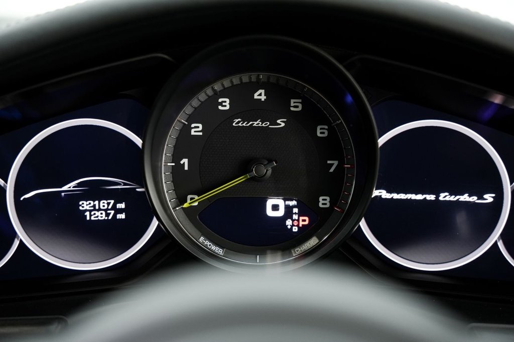 Used Porsche Panamera 2019 for sale - 75877631: Photo 26