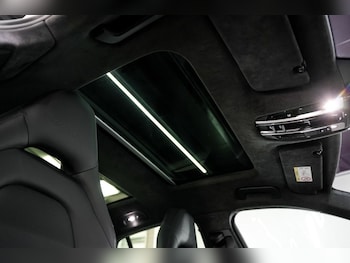 Used Porsche Panamera 2019 for sale - 75877631: Photo