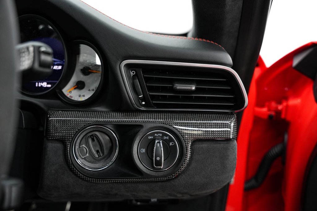 Used Porsche 911 2015 for sale - 76546998: Photo 24