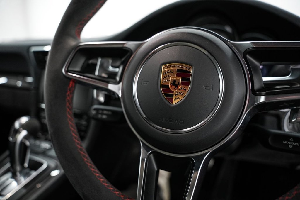 Used Porsche 911 2015 for sale - 76546998: Photo 30