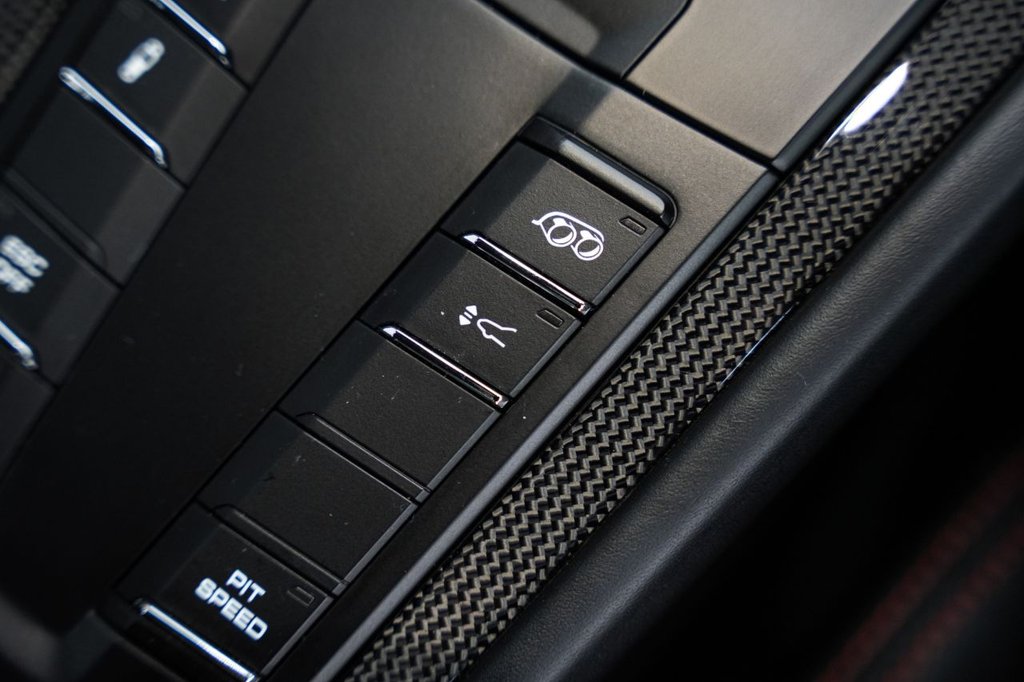 Used Porsche 911 2015 for sale - 76546998: Photo 42