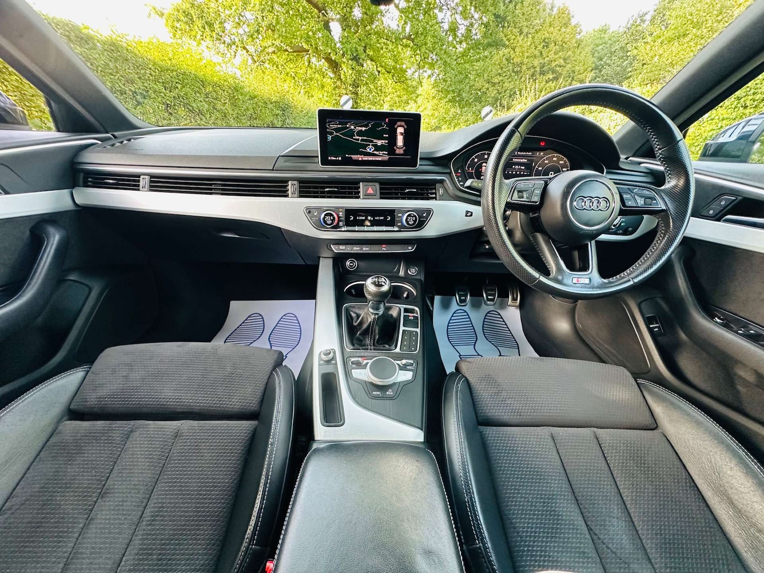 Used Audi A4 2017 for sale - 76602030: Photo 9