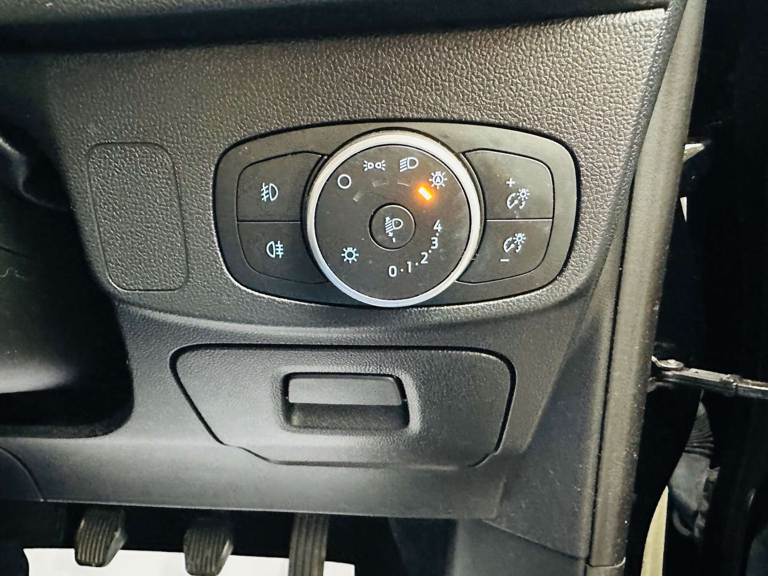 Used Ford Focus 2018 for sale - 76507177: Photo 17