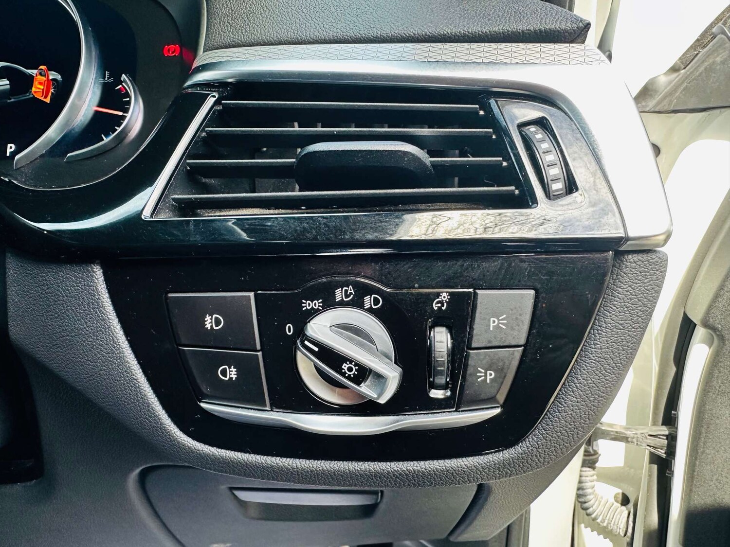 Used BMW 5 Series 2018 for sale - 78171863: Photo 21