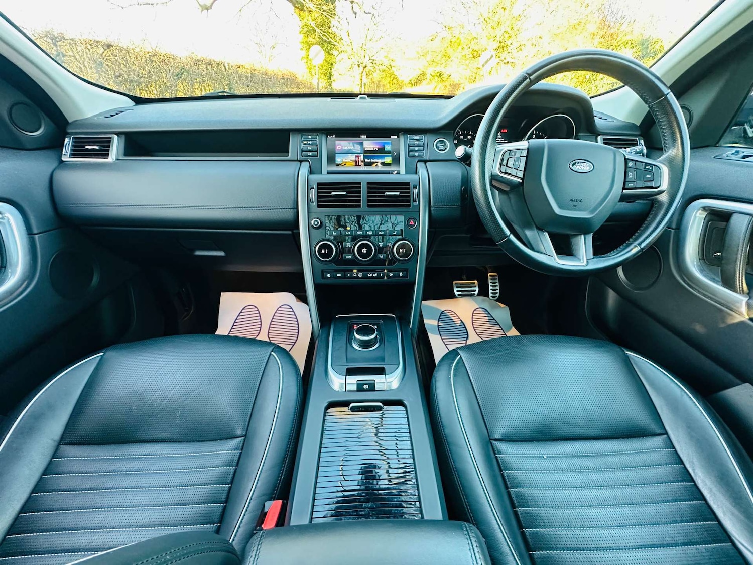 Used Land Rover Discovery Sport 2018 for sale - 77094203: Photo 9