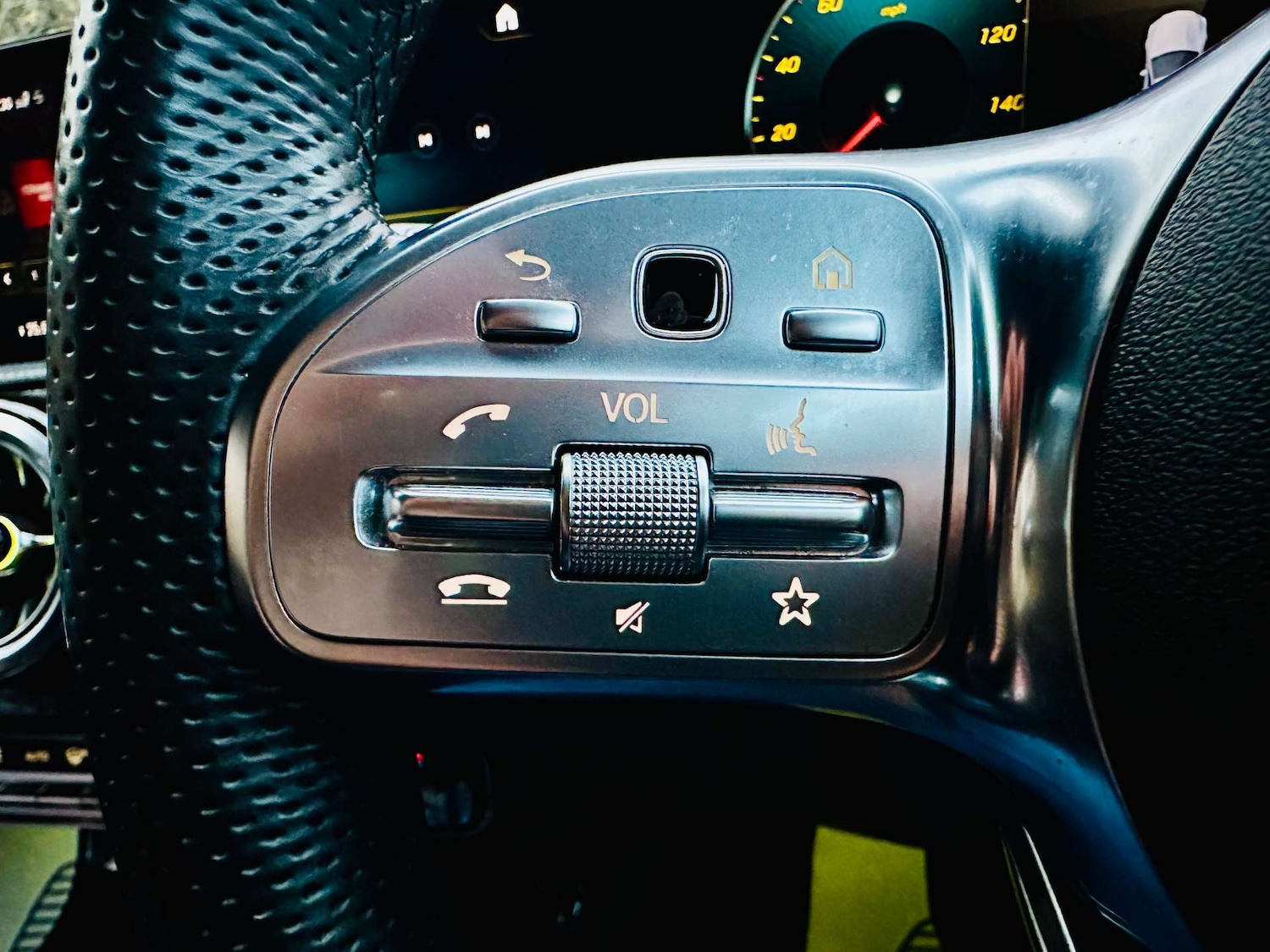 Used Mercedes-Benz CLA 2022 for sale - 78171873: Photo 17