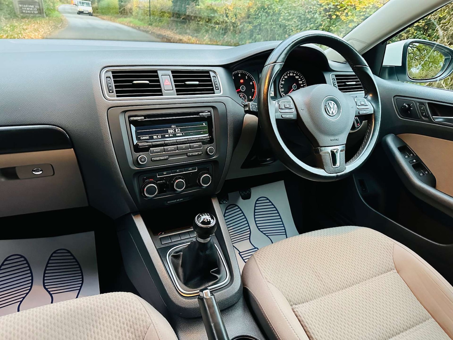 Used Volkswagen Jetta 2012 for sale - 76481417: Photo 8