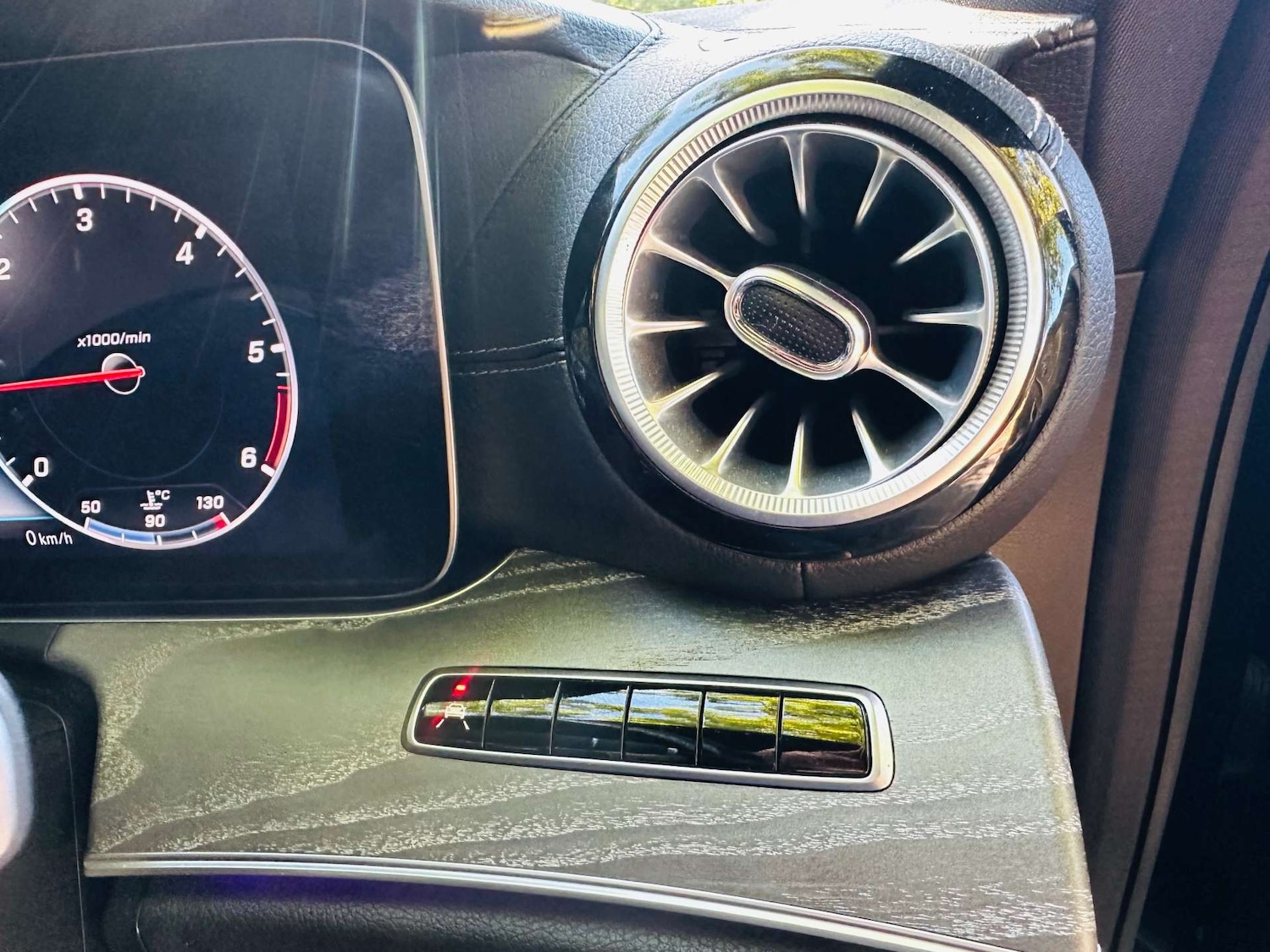 Used Mercedes-Benz CLS 2018 for sale - 76602023: Photo 24