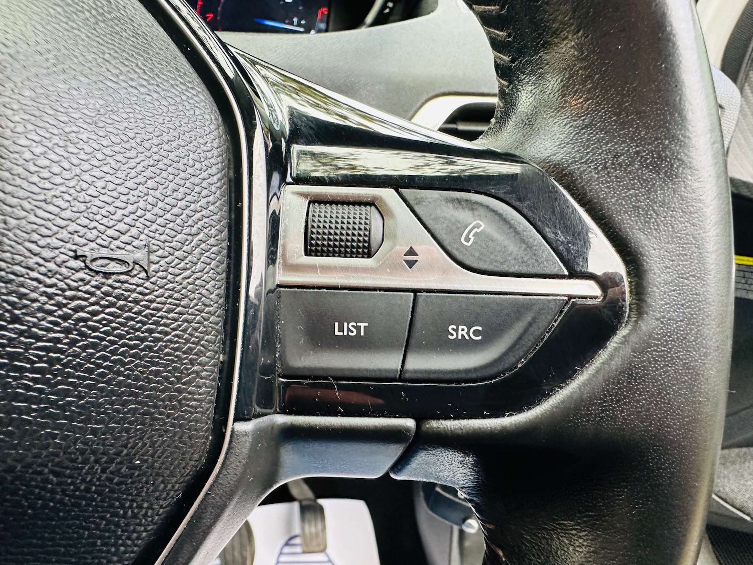 Used Peugeot 5008 2020 for sale - 76519241: Photo 19