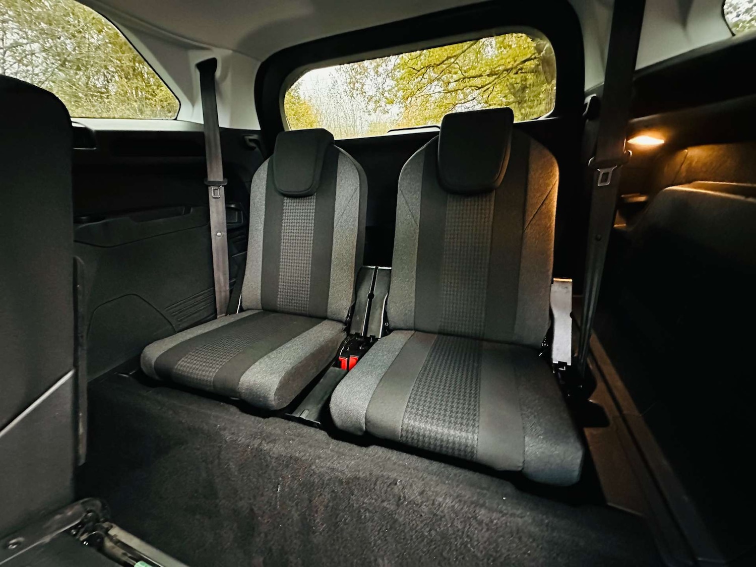 Used Peugeot 5008 2020 for sale - 76519241: Photo 24