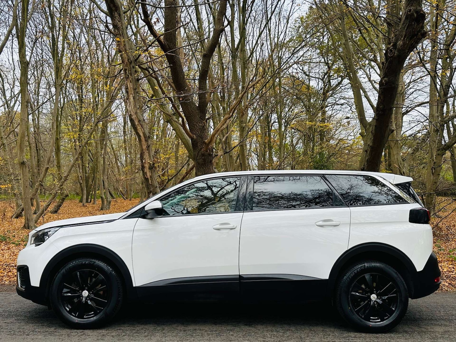 Used Peugeot 5008 2020 for sale - 76519241: Photo 32