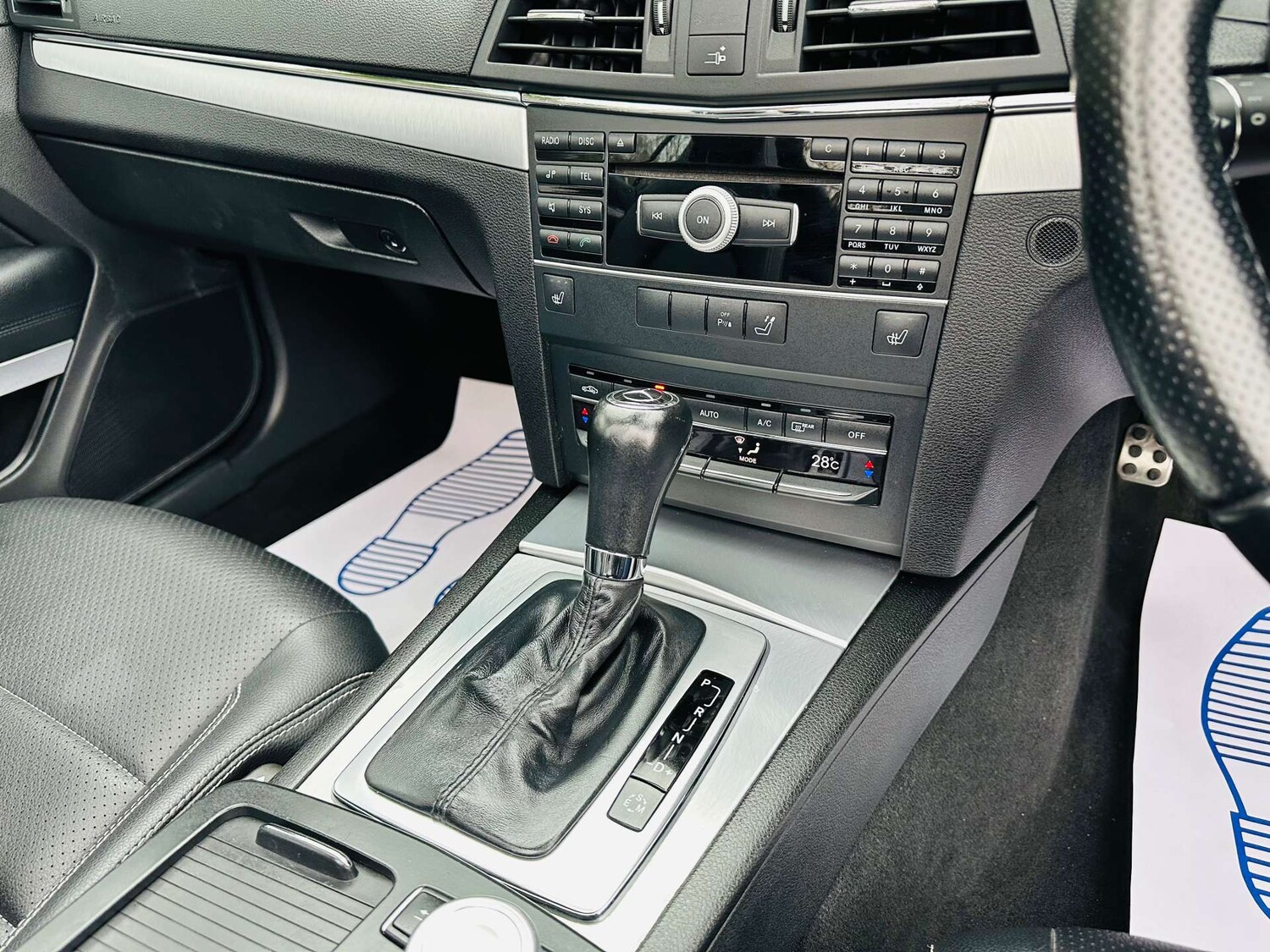 Used Mercedes-Benz E Class 2011 for sale - 77905907: Photo 11