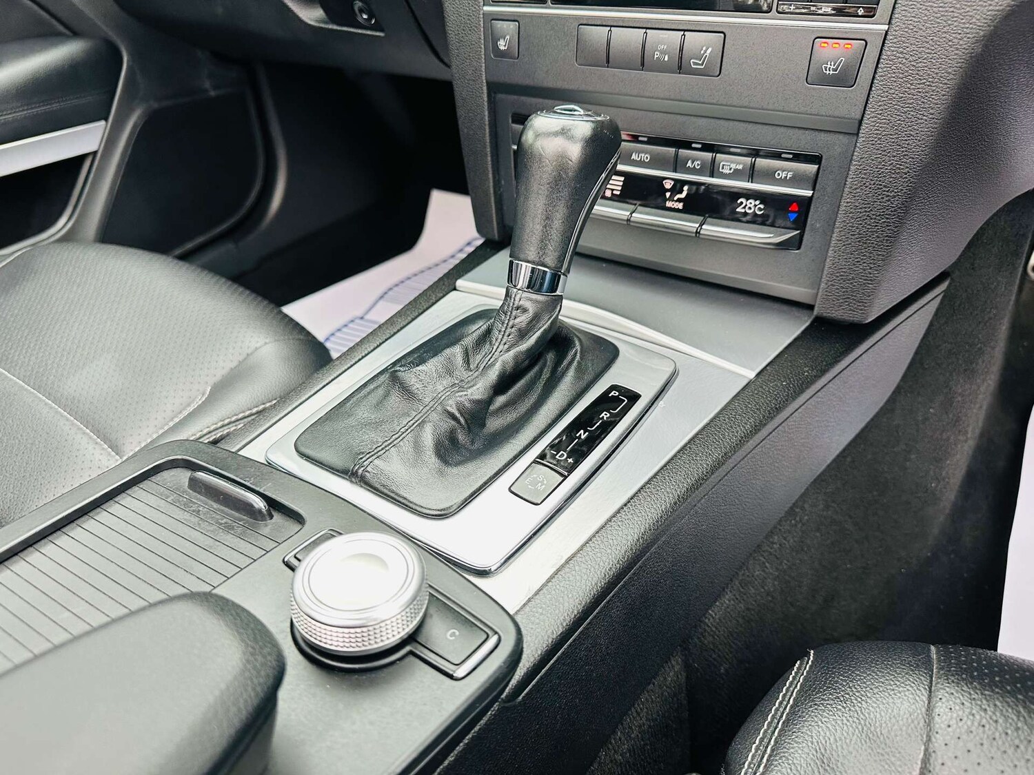 Used Mercedes-Benz E Class 2011 for sale - 77905907: Photo 13