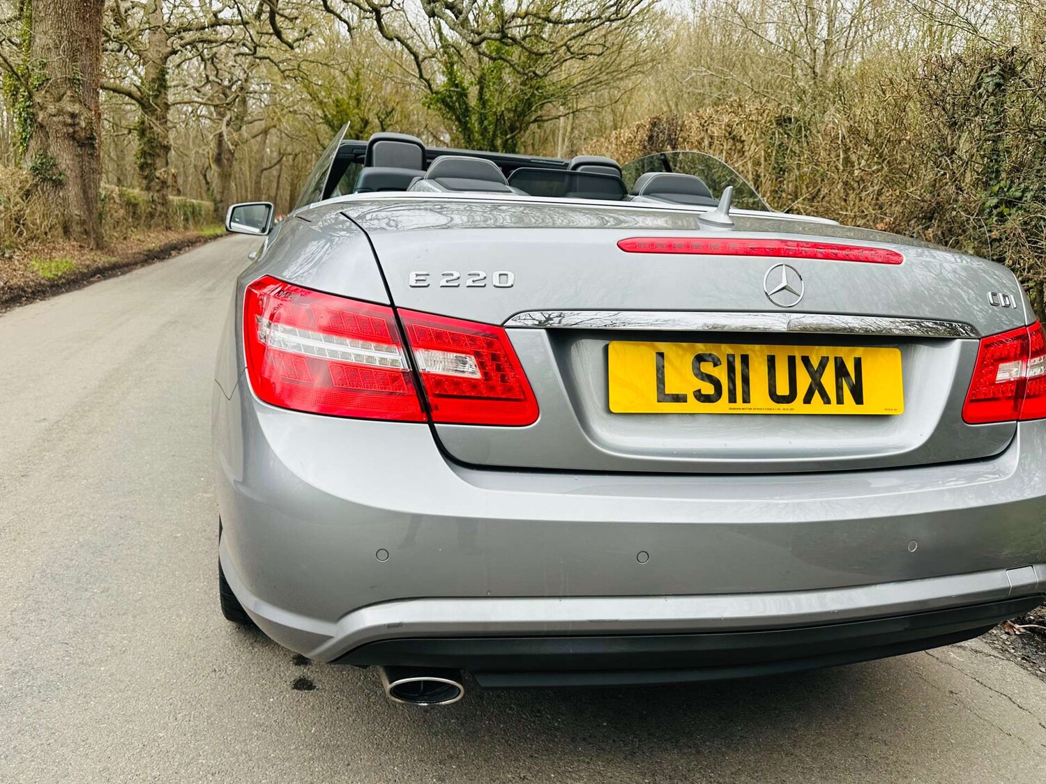 Used Mercedes-Benz E Class 2011 for sale - 77905907: Photo 34