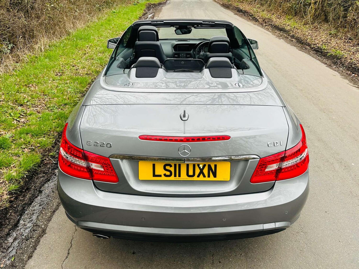 Used Mercedes-Benz E Class 2011 for sale - 77905907: Photo 37