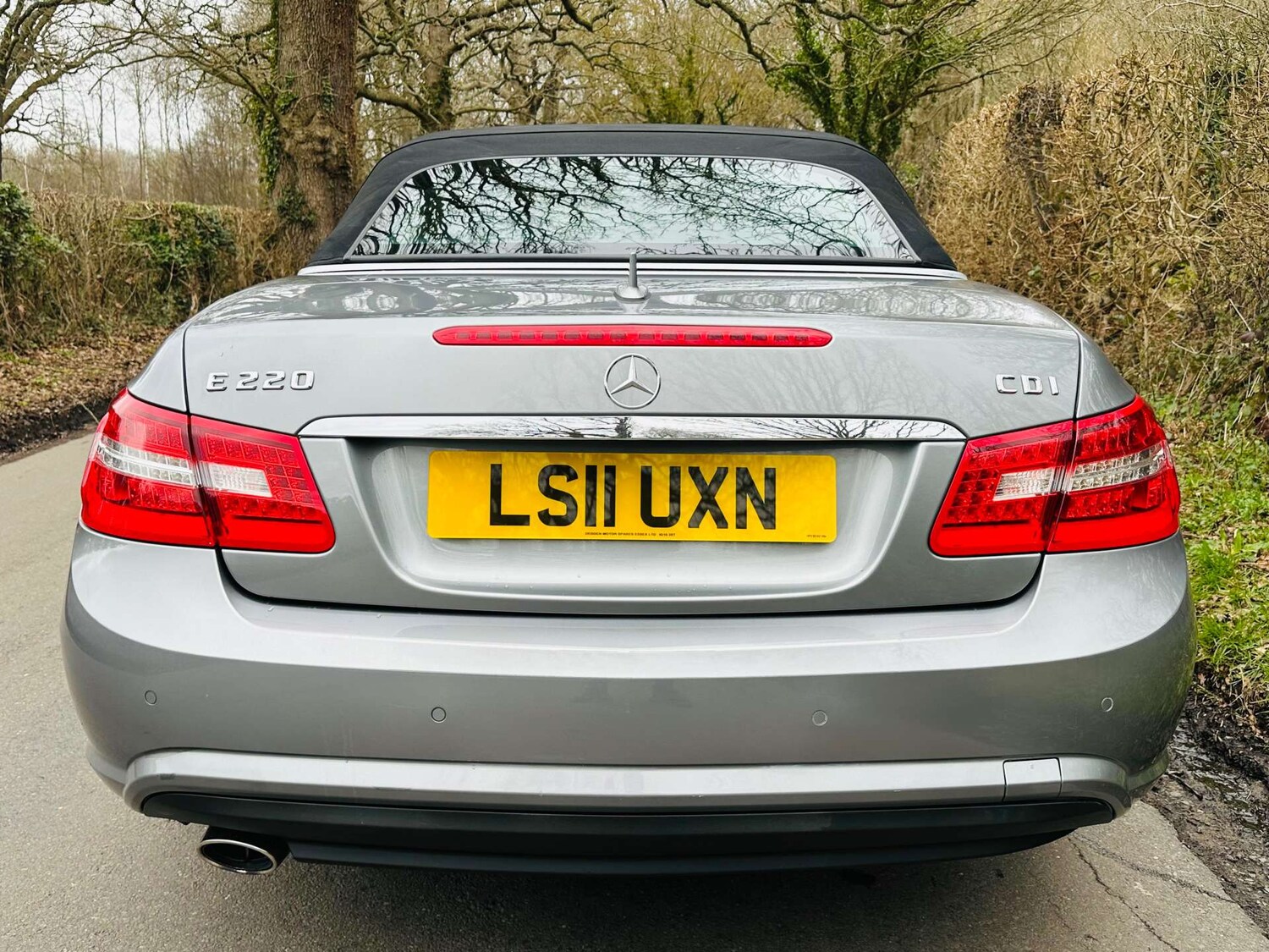 Used Mercedes-Benz E Class 2011 for sale - 77905907: Photo 40