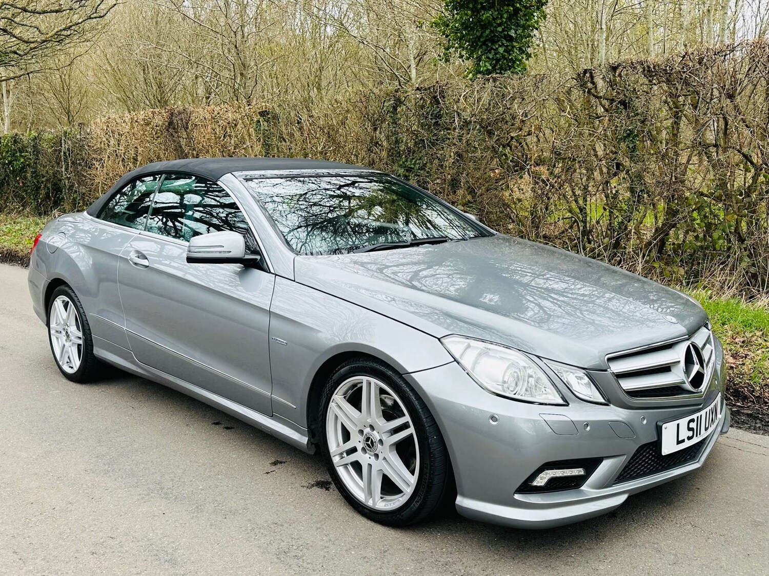 Used Mercedes-Benz E Class 2011 for sale - 77905907: Photo 42