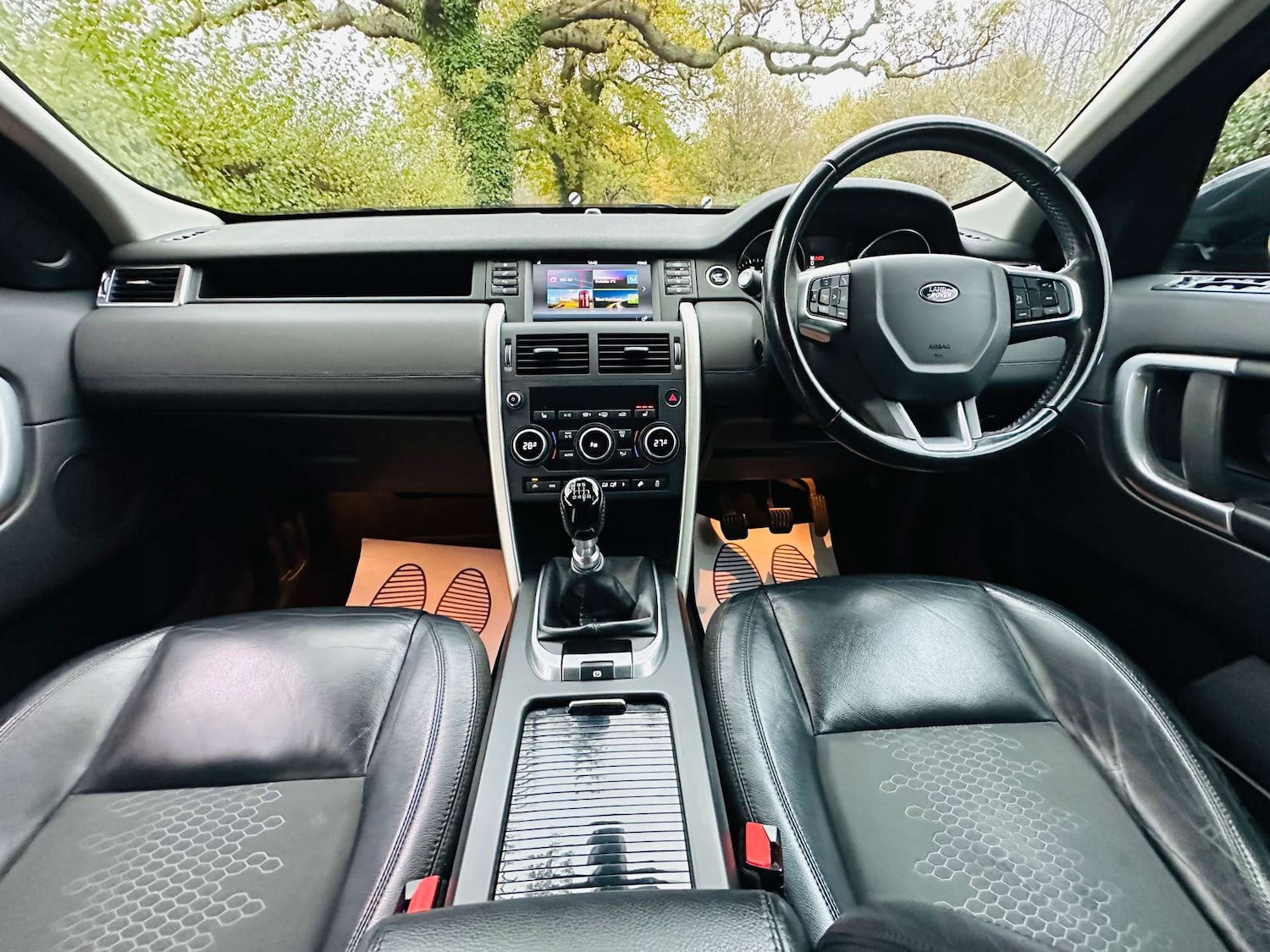 Used Land Rover Discovery Sport 2016 for sale - 76682733: Photo 8