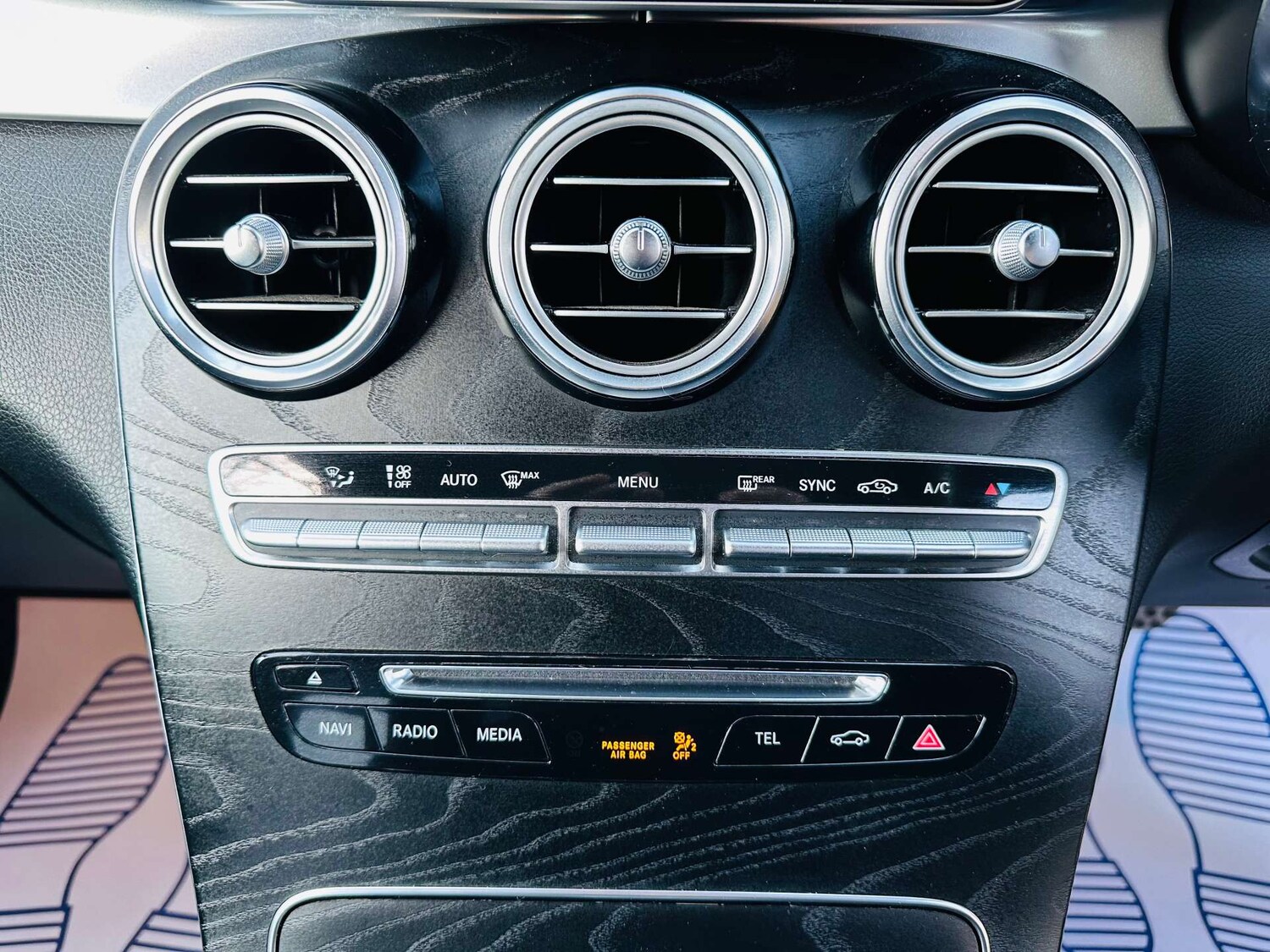 Used Mercedes-Benz GLC 2018 for sale - 78171878: Photo 15