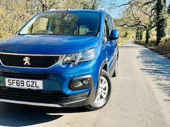 Used Peugeot Rifter 2019 for sale - 76002989: Photo