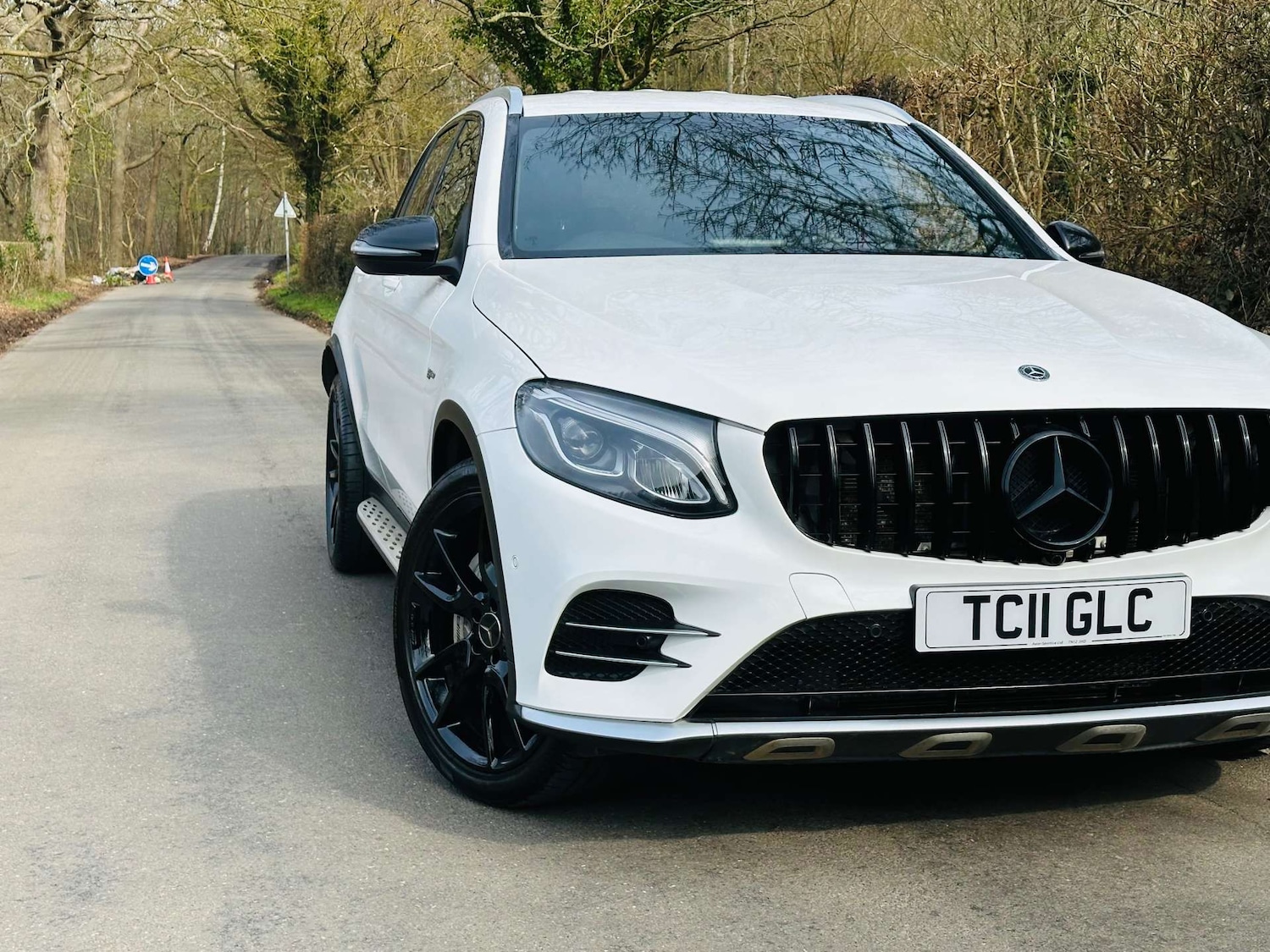 Used Mercedes-Benz GLC 2018 for sale - 77963185: Photo 2