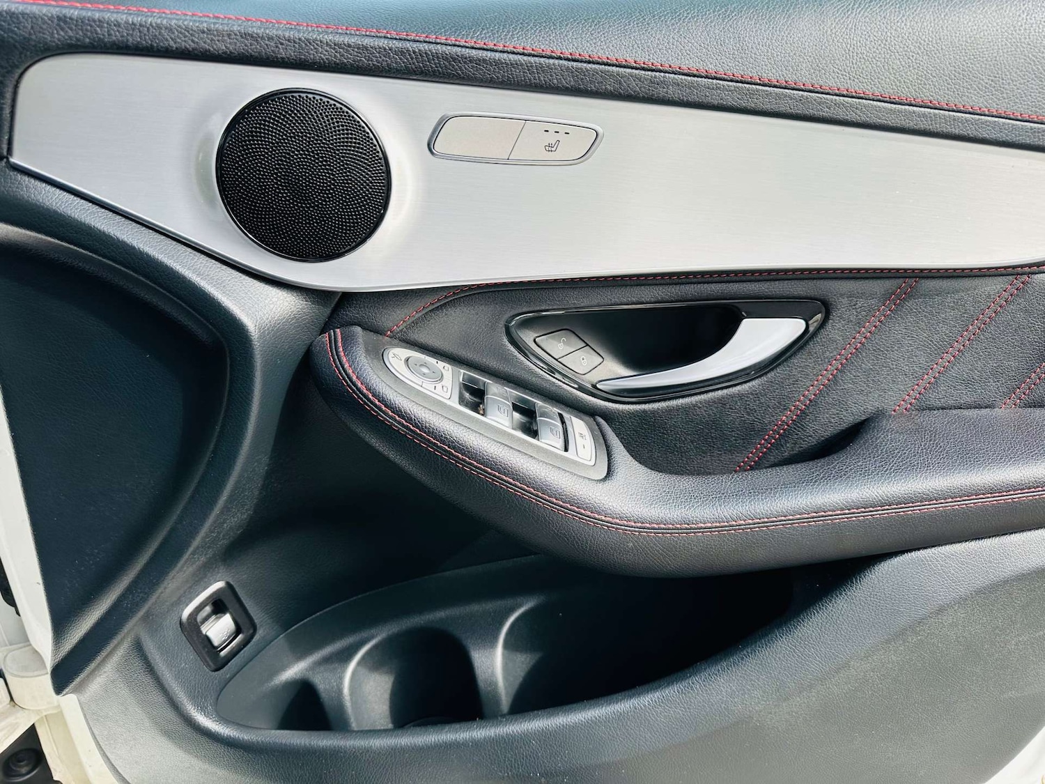 Used Mercedes-Benz GLC 2018 for sale - 77963185: Photo 20