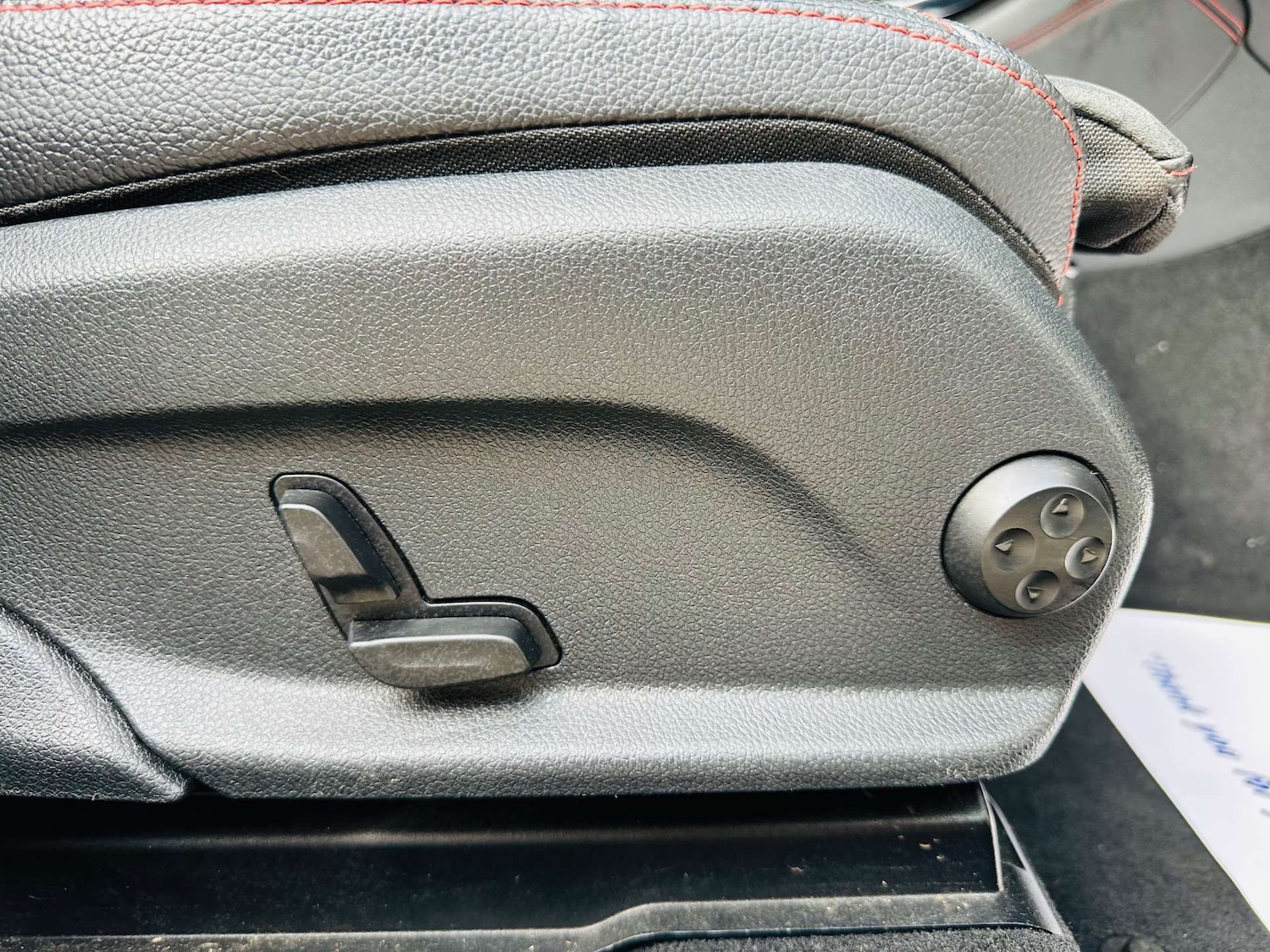 Used Mercedes-Benz GLC 2018 for sale - 77963185: Photo 21