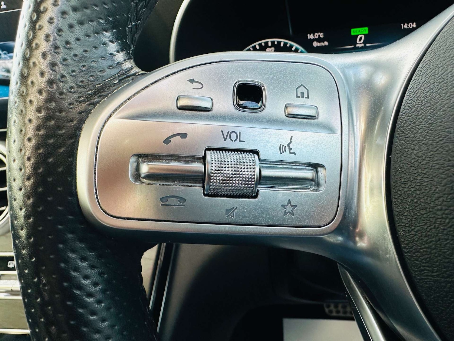 Used Mercedes-Benz C Class 2019 for sale - 76567745: Photo 24