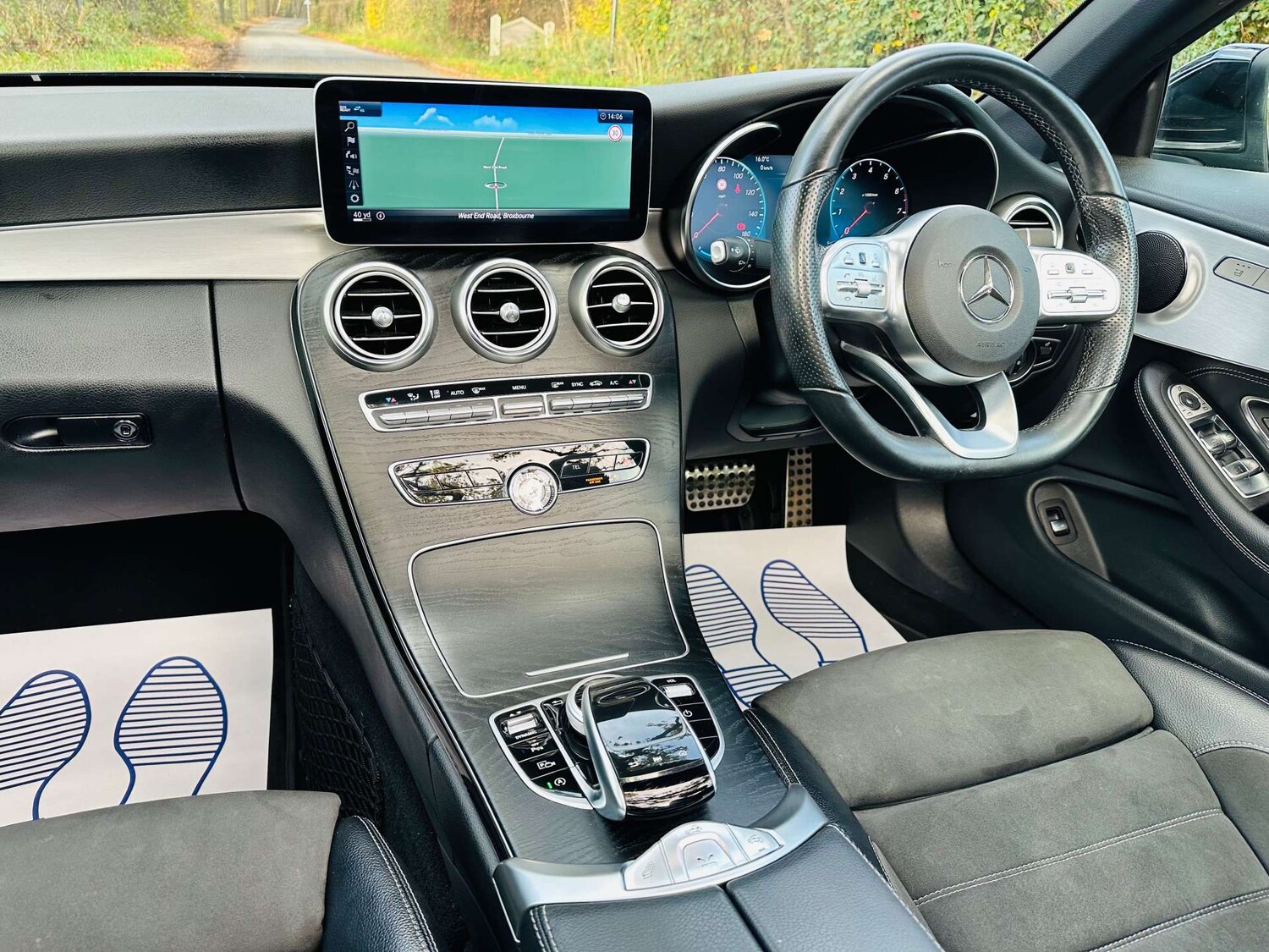 Used Mercedes-Benz C Class 2019 for sale - 76567745: Photo 8