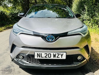 Used Toyota C-HR 2020 for sale - 79369924: Photo