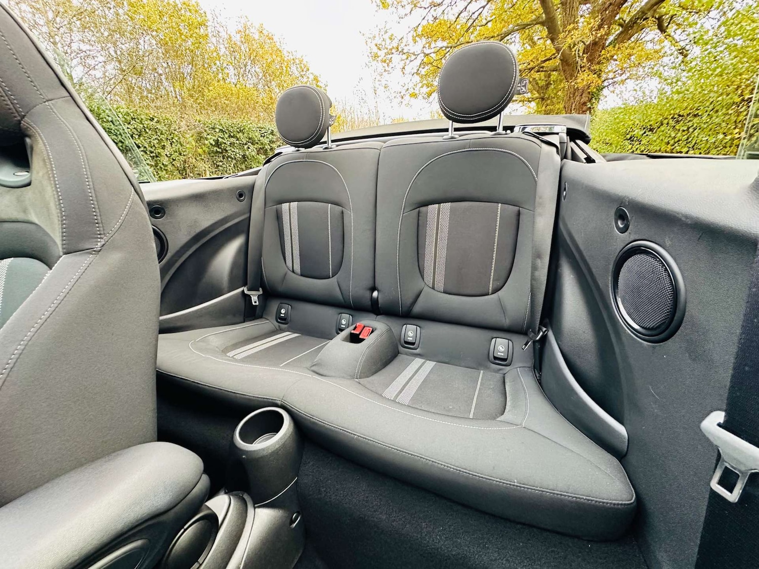 Used MINI Convertible 2019 for sale - 76694814: Photo 25