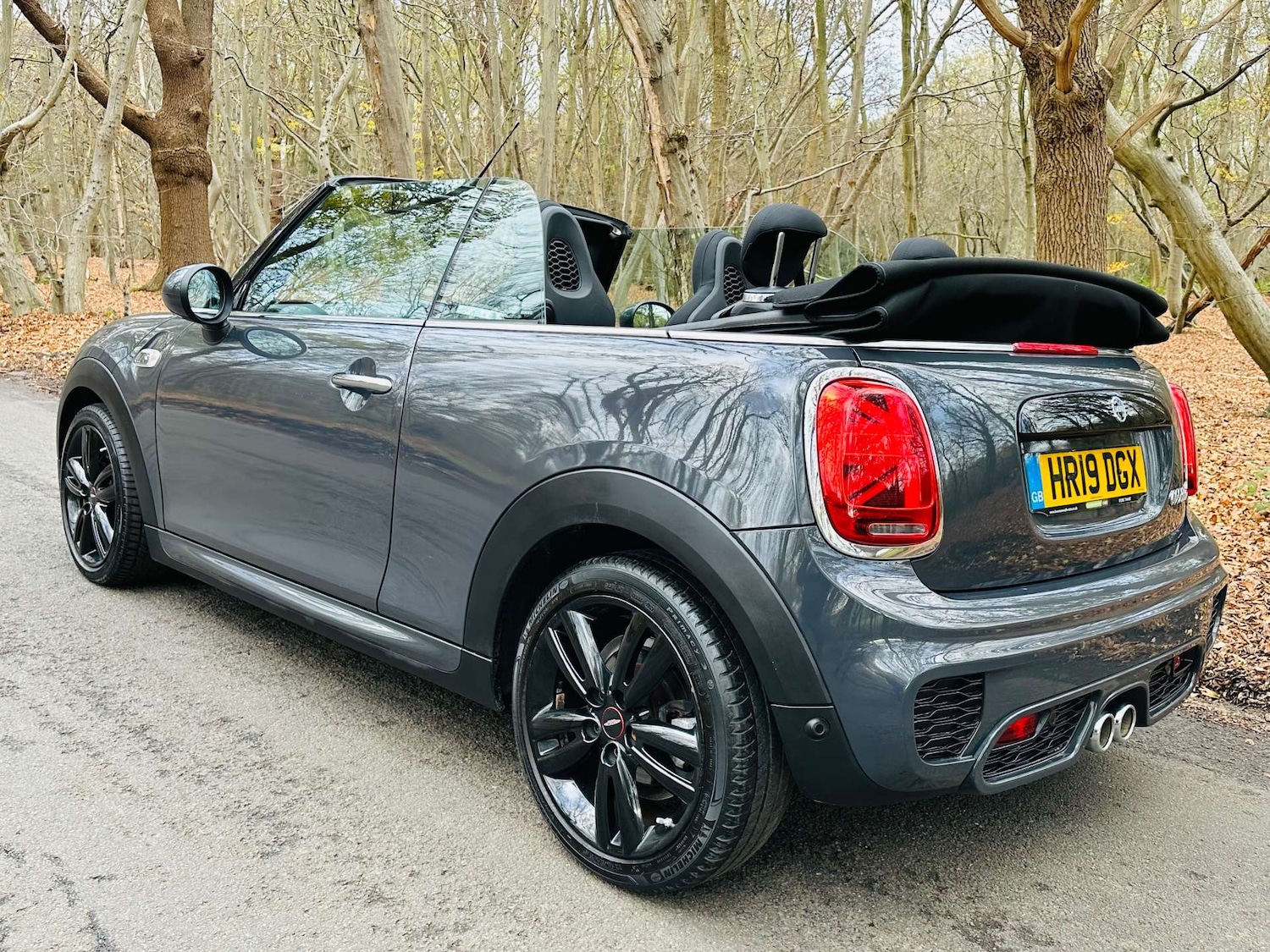 Used MINI Convertible 2019 for sale - 76694814: Photo 35